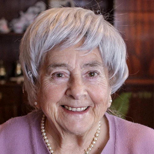 Eleanor M., verified customer
